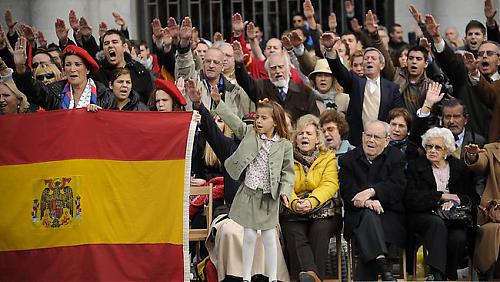 Klik op de afbeelding voor een grotere versie

Naam:  madrid-protest-3.jpg‎
Bekeken: 39
Grootte:  68,1 KB
ID: 107227