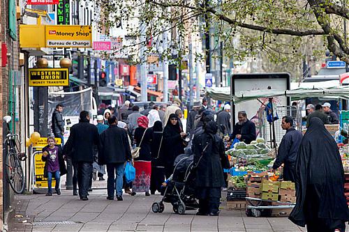 Klik op de afbeelding voor een grotere versie

Naam:  islamic london.jpg‎
Bekeken: 69
Grootte:  172,3 KB
ID: 107048