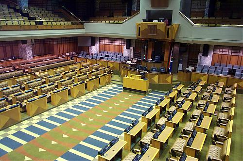 Klik op de afbeelding voor een grotere versie

Naam:  National_Assembly_of_South_Africa_2007.jpg‎
Bekeken: 30
Grootte:  459,0 KB
ID: 105665