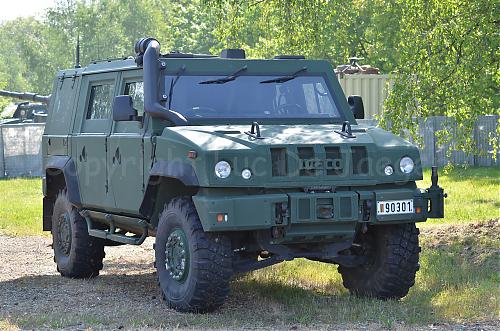 Klik op de afbeelding voor een grotere versie

Naam:  jeep.jpg
Bekeken: 72
Grootte:  460,7 KB
ID: 100781
