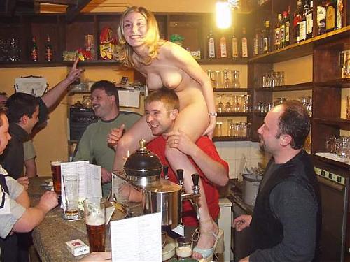 Klik op de afbeelding voor een grotere versie

Naam:  feestje.jpg
Bekeken: 135
Grootte:  44,0 KB
ID: 104799