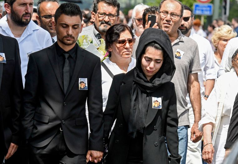 Naam: 763.jpg
Bekeken: 691
Grootte: 74,2 KB