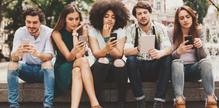 Naam: iStock-531632740-870x430.jpg
Bekeken: 277
Grootte: 72,1 KB