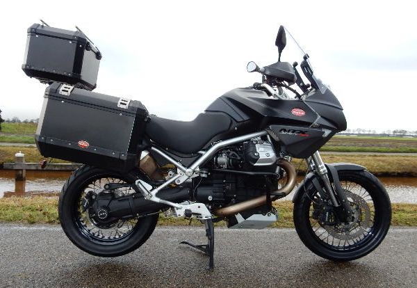 Naam: stelvio r gr zw 8-12-17.jpg
Bekeken: 375
Grootte: 117,0 KB