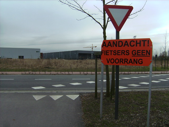 Naam: fietsers.jpg
Bekeken: 436
Grootte: 77,6 KB