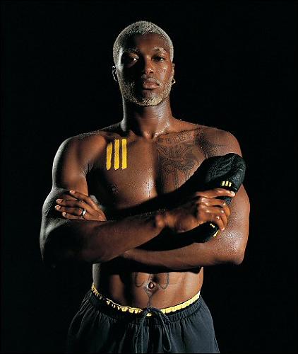 Klik op de afbeelding voor een grotere versie

Naam:  djibri cissé.jpg
Bekeken: 123
Grootte:  37,3 KB
ID: 20217
