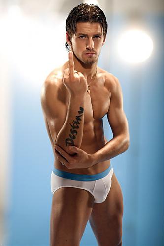 Klik op de afbeelding voor een grotere versie

Naam:  Logan_Bailly.jpg
Bekeken: 66
Grootte:  33,8 KB
ID: 24226
