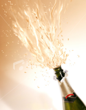 Naam: ist2_1195460_exploding_bottle_of_champagne.jpg
Bekeken: 59
Grootte: 30,2 KB