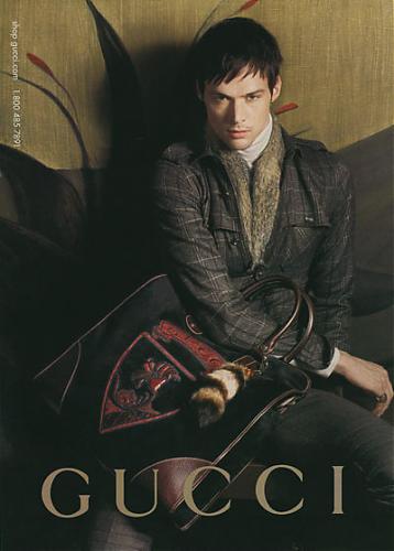 Klik op de afbeelding voor een grotere versie

Naam:  gucci11.jpg
Bekeken: 171
Grootte:  39,9 KB
ID: 27432