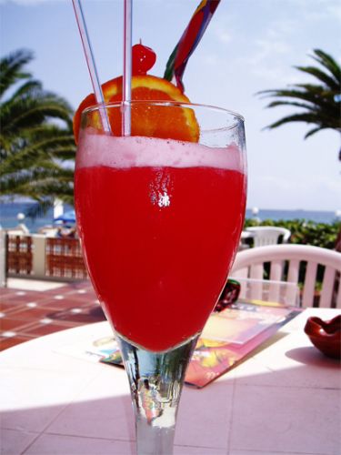 Naam: cocktail.jpg
Bekeken: 90
Grootte: 29,4 KB