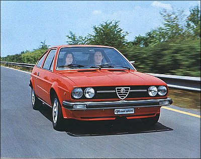 Naam: Alfa%20Romeo%20Alfasud%20Sprint.jpg
Bekeken: 186
Grootte: 42,9 KB
