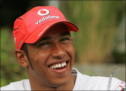 Naam: lewis-hamilton-1.jpg
Bekeken: 263
Grootte: 25,6 KB