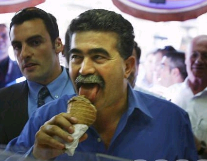 Naam: nwo ice cream.jpg
Bekeken: 259
Grootte: 102,5 KB