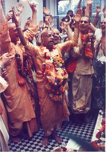 Klik op de afbeelding voor een grotere versie

Naam:  Prabhupada-Dancing-at-Bhakt.jpg
Bekeken: 131
Grootte:  99,9 KB
ID: 50262