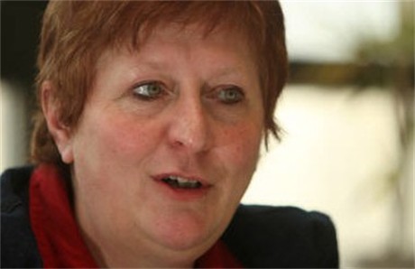 Naam: mieke-vogels-ziet-geen-problemen-binnen-groen_5_460x0.jpg
Bekeken: 10591
Grootte: 22,5 KB