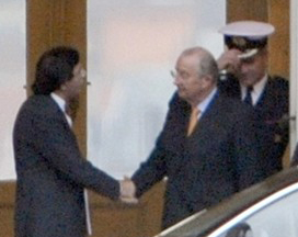Naam: elio-di-rupo-zet-opdracht-zaterdag-voort_5_460x0.jpg
Bekeken: 477
Grootte: 54,6 KB