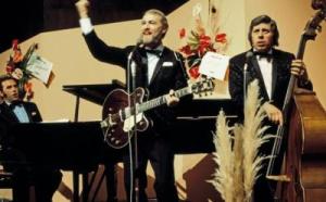 Naam: levedemandiehetbieruitvond.jpg
Bekeken: 29
Grootte: 13,3 KB