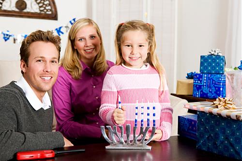 Klik op de afbeelding voor een grotere versie

Naam:  family-hanukkah-gifts.jpg
Bekeken: 167
Grootte:  217,8 KB
ID: 75382