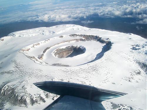 Klik op de afbeelding voor een grotere versie

Naam:  Kilimanjaro3.jpg
Bekeken: 97
Grootte:  302,6 KB
ID: 76456
