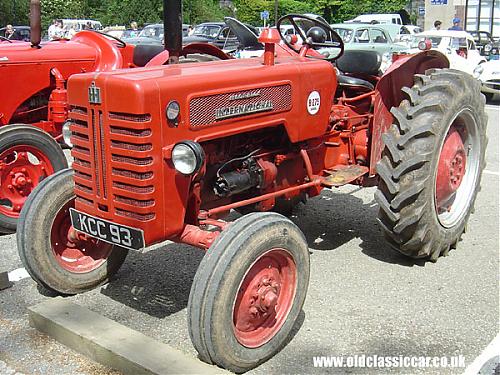 Klik op de afbeelding voor een grotere versie

Naam:  tractor.jpg
Bekeken: 158
Grootte:  113,7 KB
ID: 78793