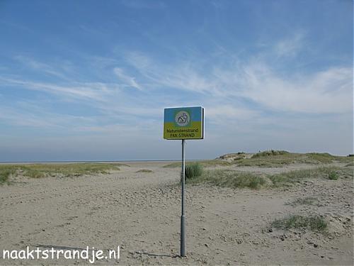 Klik op de afbeelding voor een grotere versie

Naam:  Renesse7345.jpg
Bekeken: 85
Grootte:  67,3 KB
ID: 82787