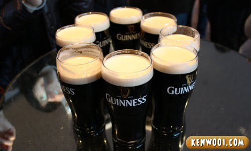Naam: dublin guinness storehouse pint.JPG
Bekeken: 133
Grootte: 23,5 KB
