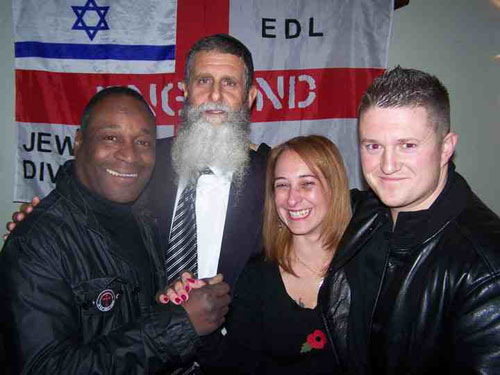 Naam: EDL-and-Rabbi-500.jpg
Bekeken: 135
Grootte: 42,8 KB