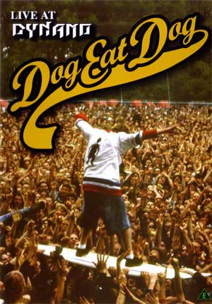 Naam: dogeatdog-cvr-0705.jpg
Bekeken: 370
Grootte: 30,5 KB