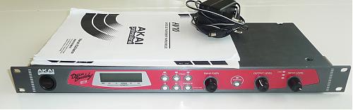 Klik op de afbeelding voor een grotere versie

Naam:  akai-hv10-decabuddy.jpg
Bekeken: 81
Grootte:  288,0 KB
ID: 88807