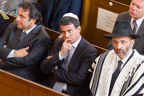 Klik op de afbeelding voor een grotere versie

Naam:  manuel-valls-synagogue.jpg
Bekeken: 157
Grootte:  257,7 KB
ID: 92449