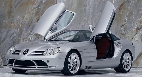 Klik op de afbeelding voor een grotere versie

Naam:  Mercedes-Benz-SLR-McLaren-FA-Doors-Open-1920x1440.jpg
Bekeken: 132
Grootte:  179,9 KB
ID: 26321