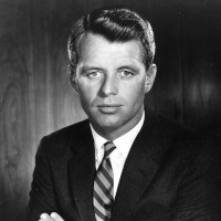 Naam: robert-kennedy.jpg
Bekeken: 135
Grootte: 12,8 KB