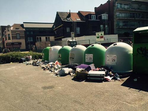 Klik op de afbeelding voor een grotere versie

Naam:  leuven-wil-het-sluikstorten-tegengaan-met-camera-s-en-een-metalen-studentenflik.jpg‎
Bekeken: 42
Grootte:  136,1 KB
ID: 103181